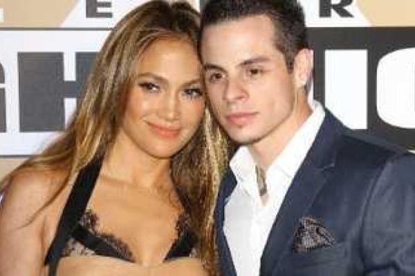 Джей Ло не планирует выходить замуж за молодого любовника