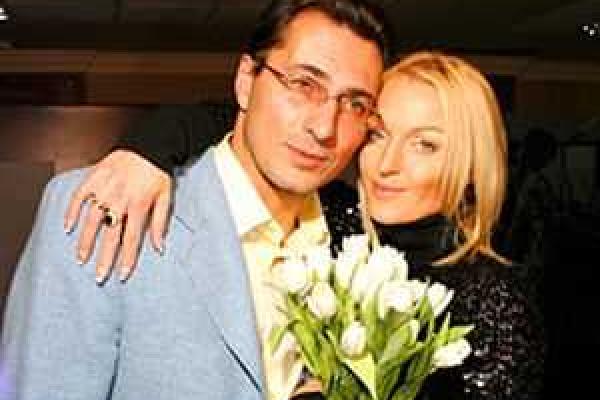 Маме Анастасии Волочковой не понравился ни один из ее возлюбленных