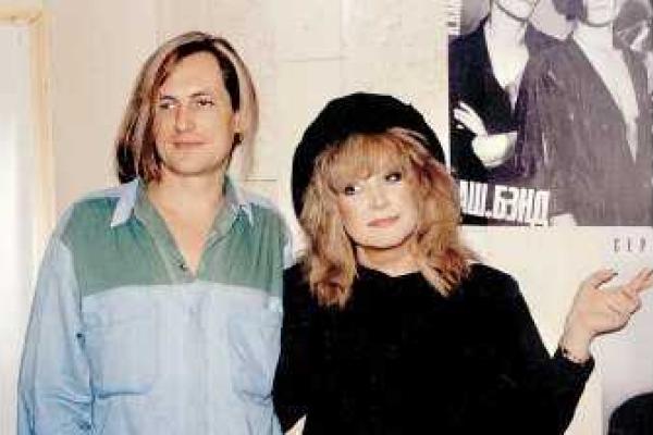 Певец Сергей Челобанов стал отцом в третий раз