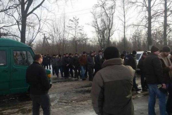 На Львовщине шахтеры начали бессрочную акцию протеста: перекрыта автодорога