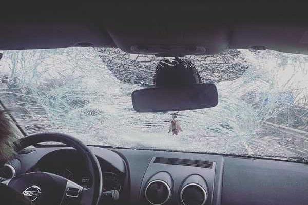 В Сеть попали фото автомобиля актрисы Владлены Марчак после ДТП в Карпатах В Сеть попали фото автомобиля актрисы Владлены Марчак после ДТП в Карпатах