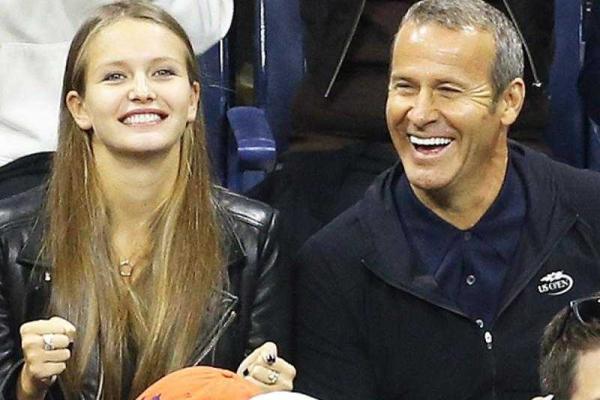 Российская модель подарила миллиардеру Доронину наследника