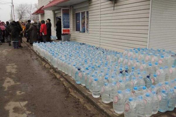 В зоне АТО восстановлено водоснабжение в селах вблизи линии соприкосновения В зоне АТО восстановлено водоснабжение в селах вблизи линии соприкосновения