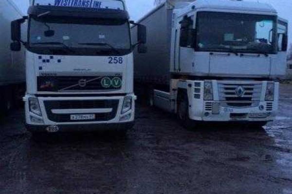 На Волыни активисты начали акцию по блокированию российских фур На Волыни активисты начали акцию по блокированию российских фур