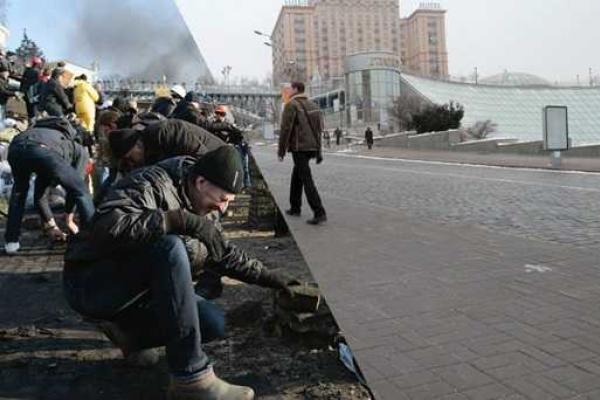 Украина официально отмечает День памяти Героев Небесной сотни