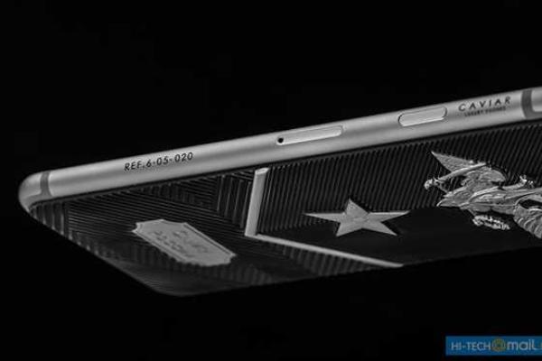 В России в преддверии 23 февраля выпустили патриотические смартфоны