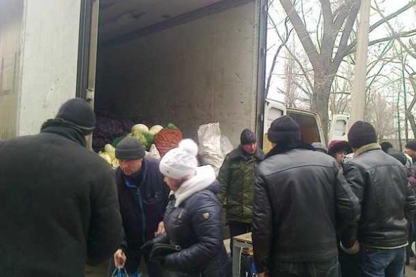 Журналисты побывали на ярмарке в Донецке: цены на продукты питания не радуют Журналисты побывали на ярмарке в Донецке: цены на продукты питания не радуют