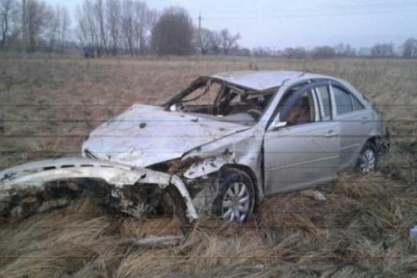 На трассе Киев-Чоп в ДТП погибли две гражданки Беларуси: "Toyota Camry" слетела в кювет На трассе Киев-Чоп в ДТП погибли две гражданки Беларуси: "Toyota Camry" слетела в кювет