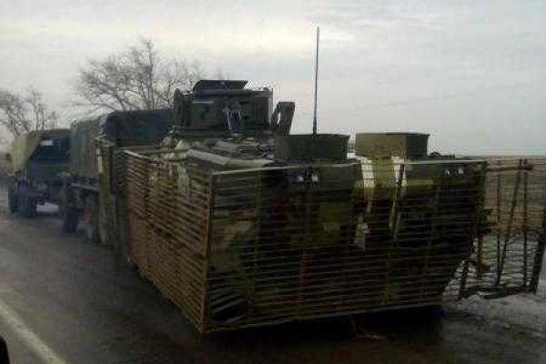 В Широкино бойцы разведподразделения ВСУ провели спецоперацию по разминированию и возвращению на базу БТР-3 В Широкино бойцы разведподразделения ВСУ провели спецоперацию по разминированию и возвращению на базу БТР-3