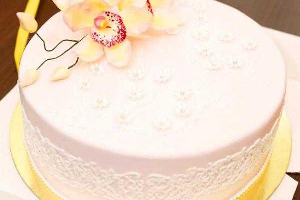 Актер Армен Джигарханян и его возлюбленная официально зарегистрировали брак