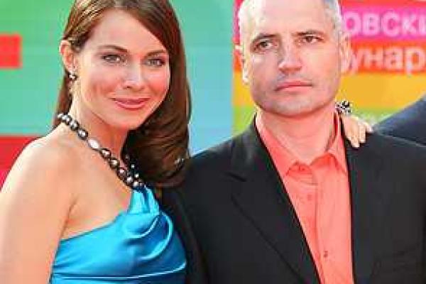 Актриса Екатерина Гусева ревнует мужа-бизнесмена к молодым красоткам