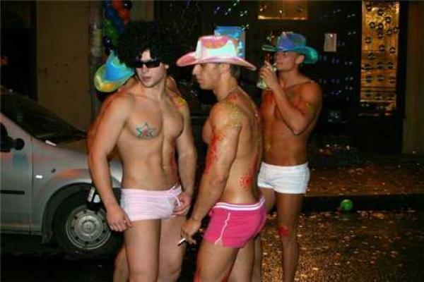 Скандальные российские пранкеры Вован и Лексус готовы сочетаться узами брака в Дании - источник