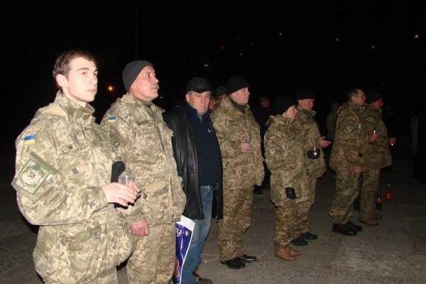 В Рубежном на Луганщине почтили память Героев небесной Сотни В Рубежном на Луганщине почтили память Героев небесной Сотни