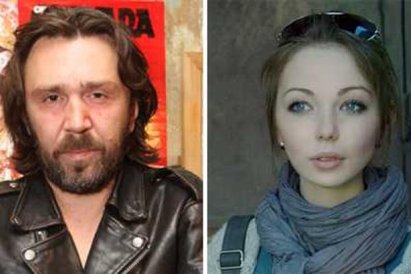 Дочь музыканта Сергея Шнурова вышла замуж за бармена из Питера