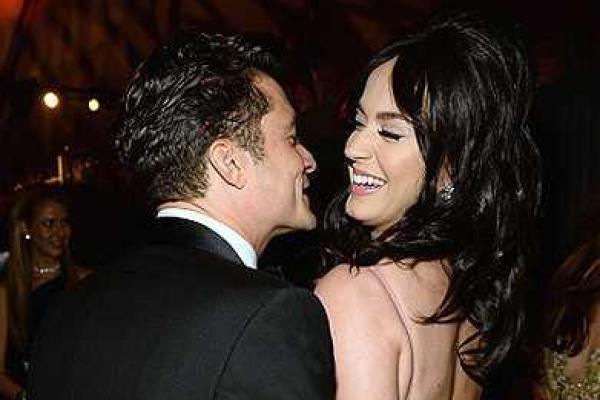 У голливудского актера Орландо Блума и певицы Кэти Перри развивается роман