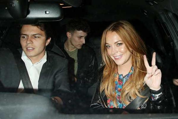 У американской актрисы Линдси Лохан новый молодой возлюбленный-россиянин