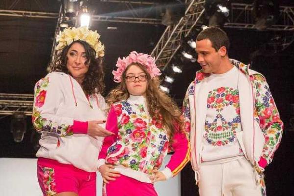 Певица Лолита Милявская хочет, чтобы ее дочь жила и училась в Киеве