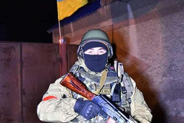 Бойцы спецподразделения "Сокол" закончили спецотработку Марьинки