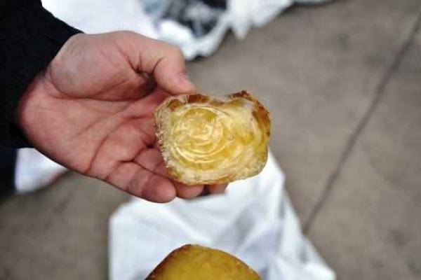 В Польше арестовали рекордную партию украинского янтаря