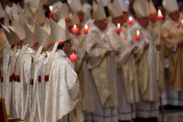 Католики всего мира празднуют Пасху