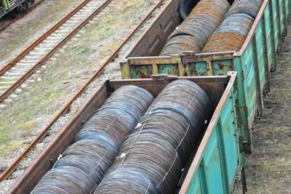 Оккупированный Харцызск постепенно приходит в упадок и запустение: боевики продолжают вывозить в РФ оборудование трубного завода Оккупированный Харцызск постепенно приходит в упадок и запустение: боевики продолжают вывозить в РФ оборудование трубного завода