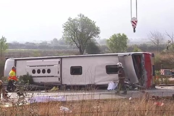 В Испании в жуткое ДТП попал автобус со студентами из разных стран: в автобусе были и граждане Украины В Испании в жуткое ДТП попал автобус со студентами из разных стран: в автобусе были и граждане Украины