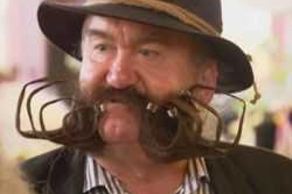 В Германии провели конкурс на самую необычную бороду В Германии провели конкурс на самую необычную бороду