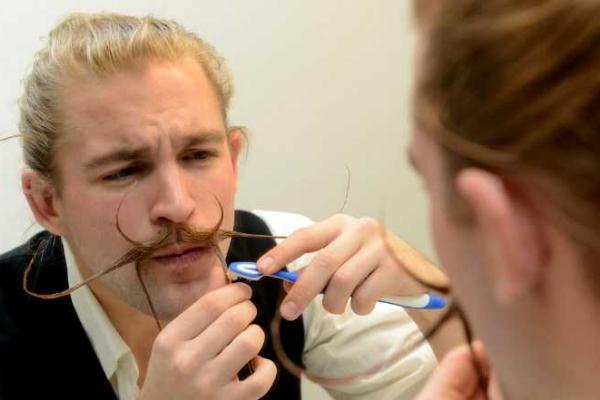 В Германии провели конкурс на самую необычную бороду В Германии провели конкурс на самую необычную бороду