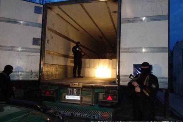 На Одесчине на территории частного домовладения обнаружен спирт, стоимостью более 1 млн гривен