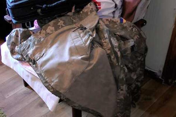 Зверское убийство: в Николаеве военный задушил женщину на глазах у ребенка и вскрыл себе вены Зверское убийство: в Николаеве военный задушил женщину на глазах у ребенка и вскрыл себе вены
