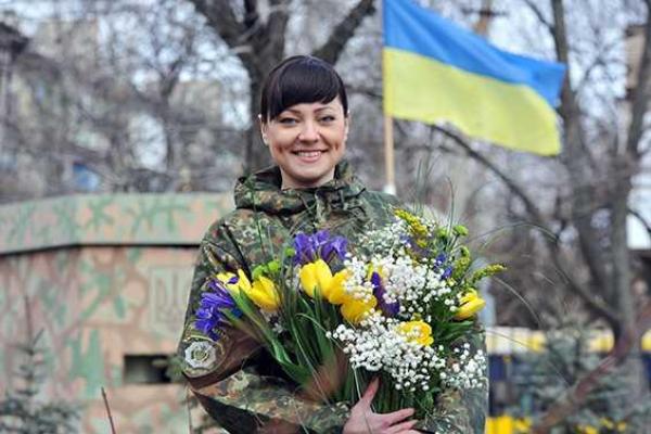 В зоне проведения АТО в рядах полиции работает 1691 женщина В зоне проведения АТО в рядах полиции работает 1691 женщина