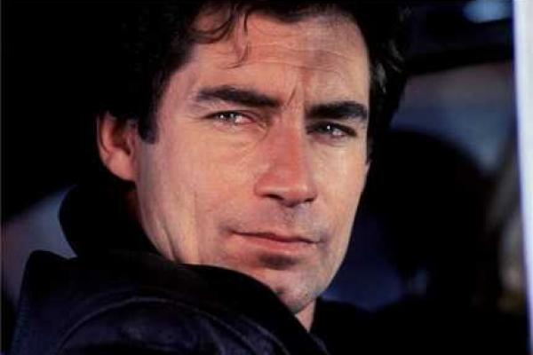 Легендарный британский актер Тимоти Далтон отмечает свой 70-летний юбилей