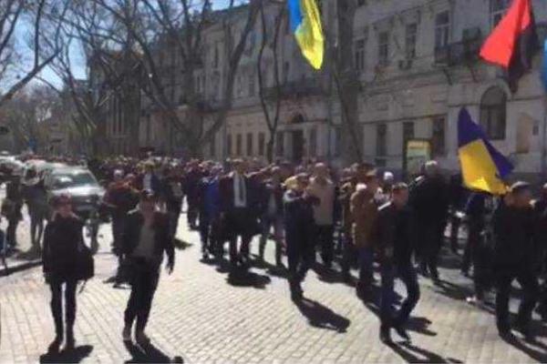 В Одессе активисты объявили бессрочную акцию, протестуя против назначения нового прокурора области В Одессе активисты объявили бессрочную акцию, протестуя против назначения нового прокурора области