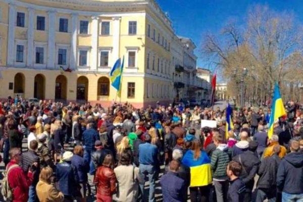В Одессе активисты объявили бессрочную акцию, протестуя против назначения нового прокурора области В Одессе активисты объявили бессрочную акцию, протестуя против назначения нового прокурора области