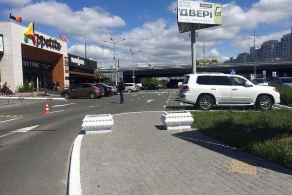 В Киеве неизвестные открыли стрельбу: ранен 46-летний мужчина