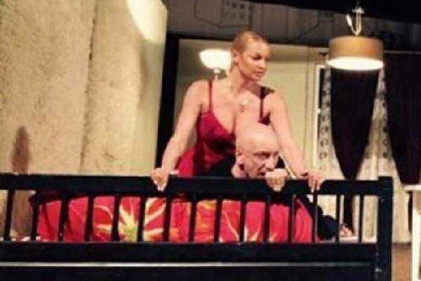 Зрители раскритиковали актерский дебют Волочковой на театральной сцене