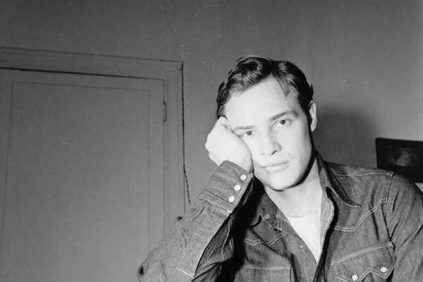 Сегодня американскому актеру Марлону Брандо могло исполниться 80 лет