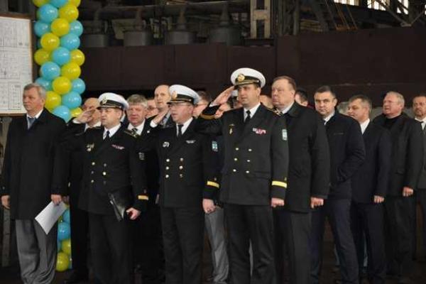 В Киеве, согласно утвержденному госзаказу, приступили к постройке четырех военных катеров В Киеве, согласно утвержденному госзаказу, приступили к постройке четырех военных катеров