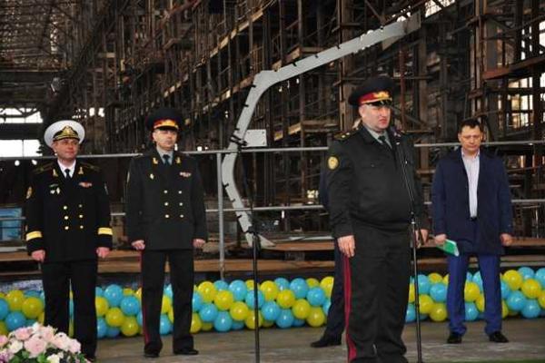 В Киеве, согласно утвержденному госзаказу, приступили к постройке четырех военных катеров В Киеве, согласно утвержденному госзаказу, приступили к постройке четырех военных катеров