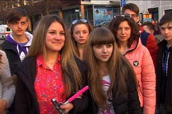 Легендарный Ник Вуйчич встретился с детьми из Донбасса