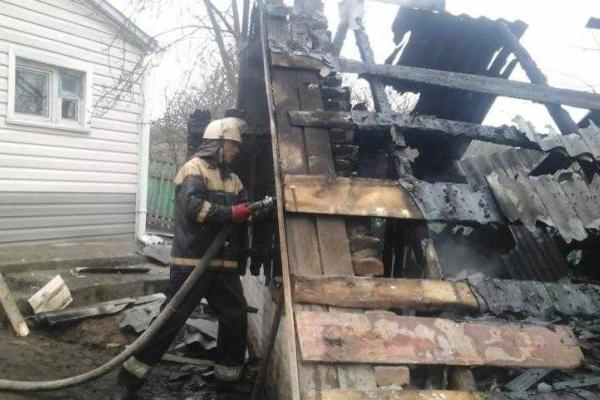 На Киевщине в огне погибла 12-летняя девочка, приехавшая погостить к бабушке на каникулы На Киевщине в огне погибла 12-летняя девочка, приехавшая погостить к бабушке на каникулы