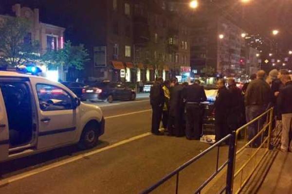 В Киеве полицейские открыли стрельбу во время задержания автограбителей В Киеве полицейские открыли стрельбу во время задержания автограбителей