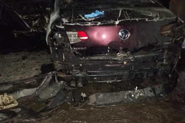 В Хмельницком в перевернувшемся автомобиле "Volkswagen Passat" заживо сгорели двое мужчин