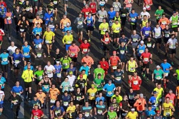 В Париже состоялся 40-й международный марафон