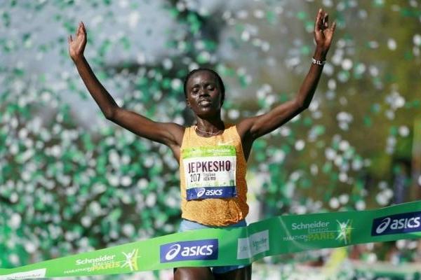 В Париже состоялся 40-й международный марафон