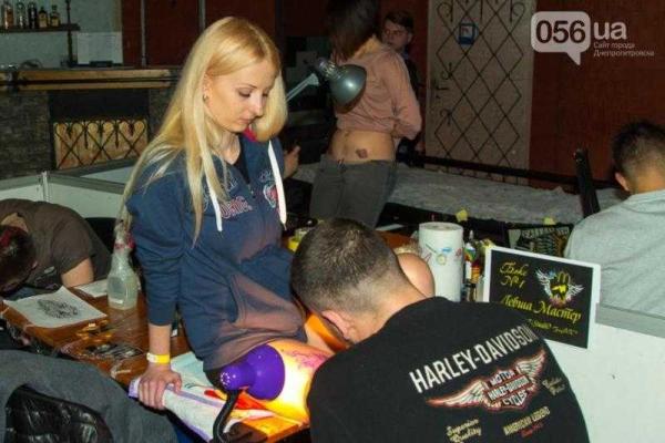 В Днепропетровске стартовал фестиваль тату В Днепропетровске стартовал фестиваль тату