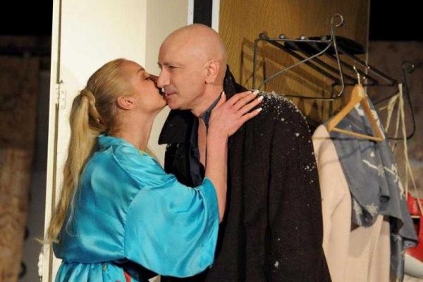 Зрители раскритиковали актерский дебют Волочковой на театральной сцене