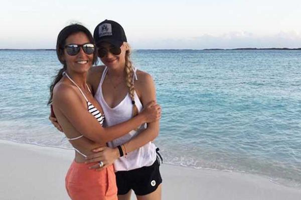 Экс-теннисистка Анна Курникова отдыхает на Багамах в компании Энрике Иглесиаса