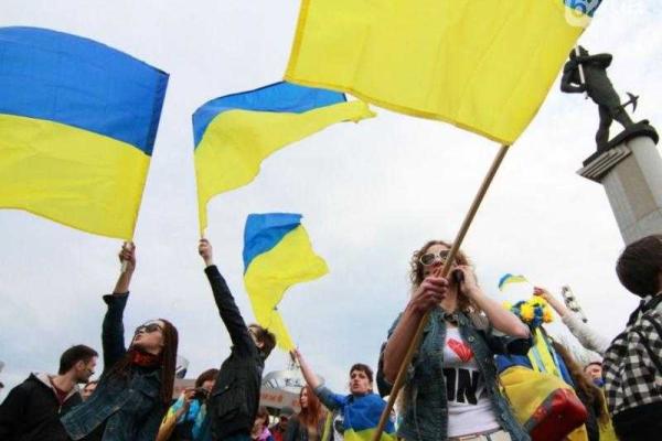 В Донецке два года назад жестко разогнали последний проукраинский митинг: хронология событий В Донецке два года назад жестко разогнали последний проукраинский митинг: хронология событий