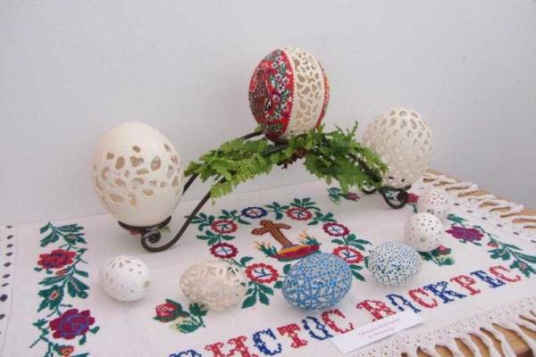 В Ужгороде открылась выставка "Мир писанки"